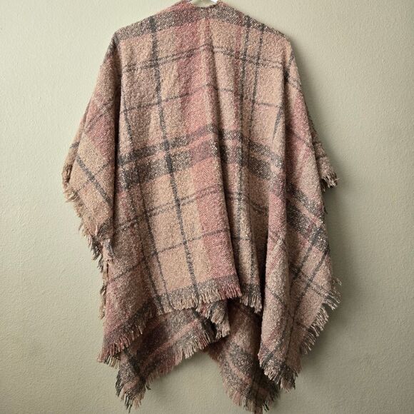 EMANUEL GERALDO Women Plaid Blanket Poncho Shawl Pockets Fluffy Knit Multi Color - Picture 8 of 10